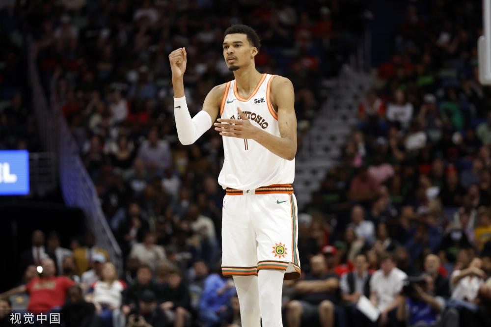 颗璀璨明星 颗璀璨明星